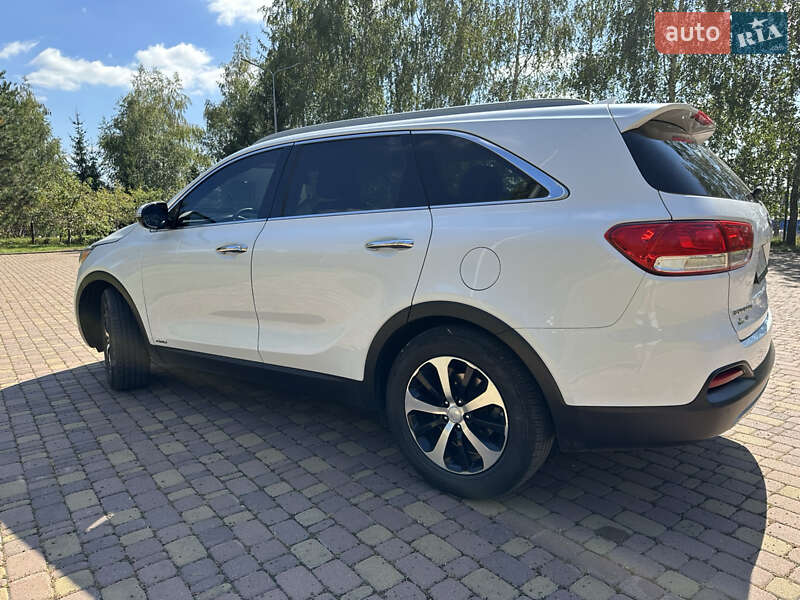 Позашляховик / Кросовер Kia Sorento 2015 в Харкові