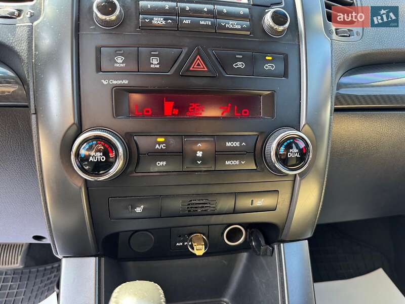 Внедорожник / Кроссовер Kia Sorento 2010 в Запорожье