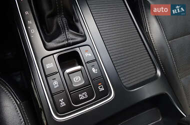 Внедорожник / Кроссовер Kia Sorento 2017 в 