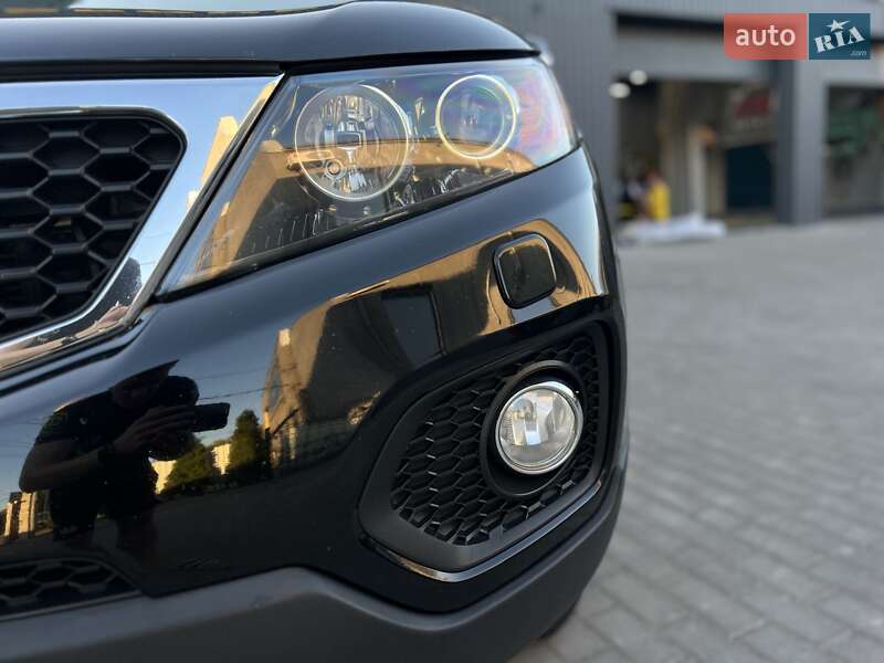 Позашляховик / Кросовер Kia Sorento 2011 в Києві