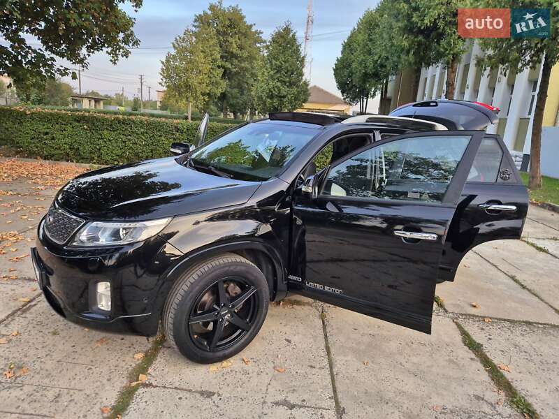 Позашляховик / Кросовер Kia Sorento 2014 в Стрию