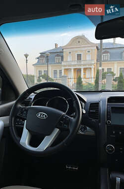 Внедорожник / Кроссовер Kia Sorento 2011 в 