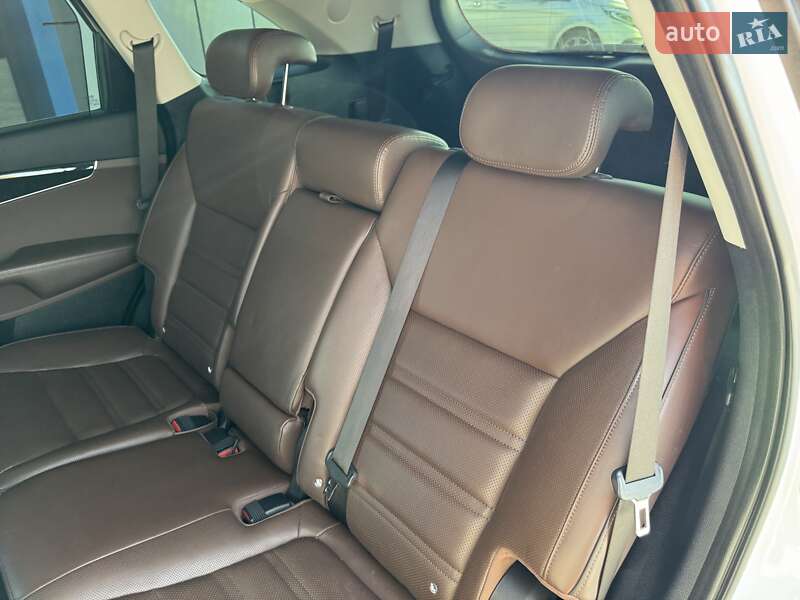Внедорожник / Кроссовер Kia Sorento 2017 в Ровно фото 30 Внедорожник / Кроссовер Kia Sorento 2017 в Ровно