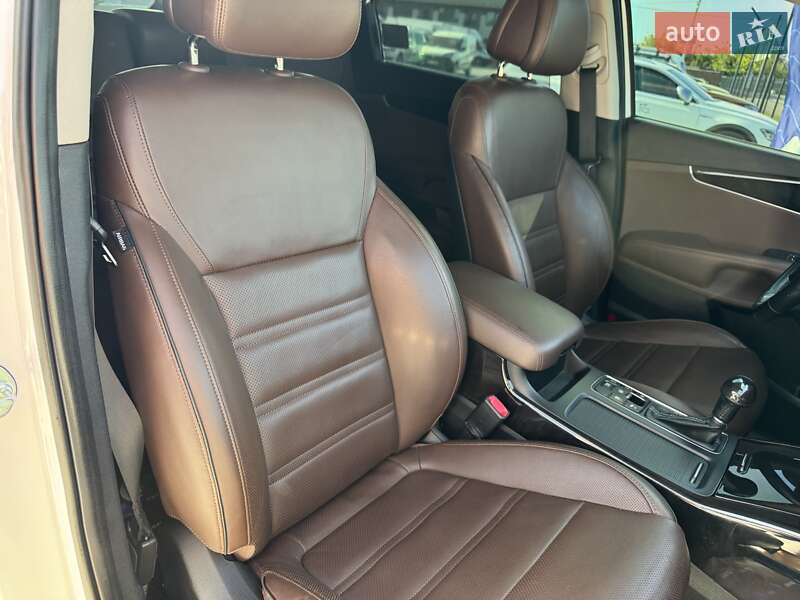 Внедорожник / Кроссовер Kia Sorento 2017 в Ровно фото 38 Внедорожник / Кроссовер Kia Sorento 2017 в Ровно