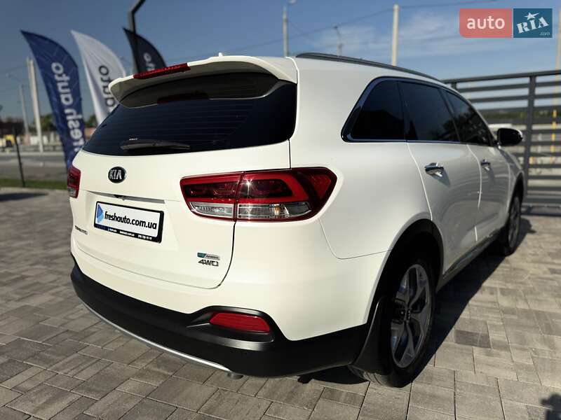 Внедорожник / Кроссовер Kia Sorento 2017 в Ровно фото 13 Внедорожник / Кроссовер Kia Sorento 2017 в Ровно
