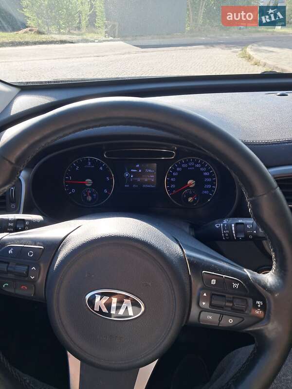 Внедорожник / Кроссовер Kia Sorento 2015 в Ровно