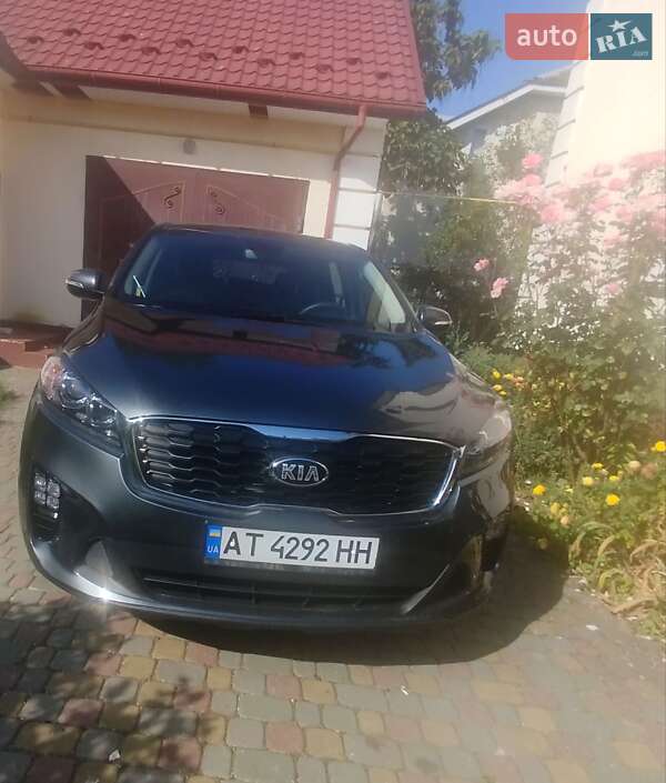 Внедорожник / Кроссовер Kia Sorento 2019 в Калуше