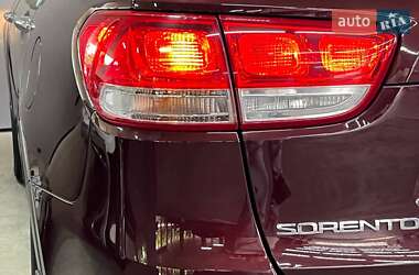Внедорожник / Кроссовер Kia Sorento 2016 в 