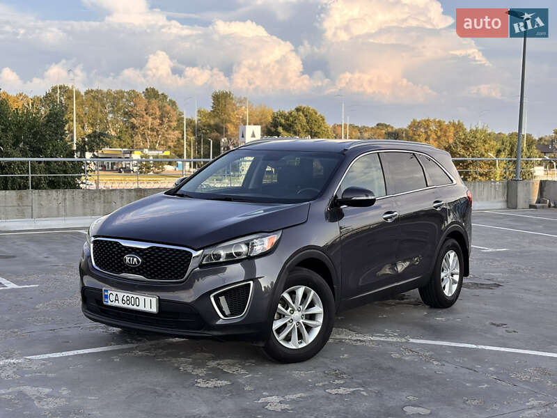 Позашляховик / Кросовер Kia Sorento 2016 в Києві