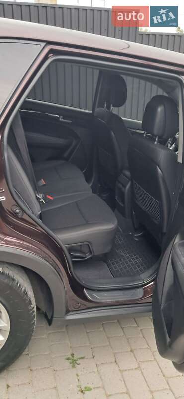 Позашляховик / Кросовер Kia Sorento 2013 в Тернополі