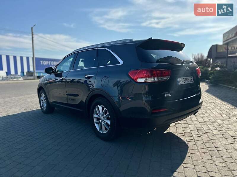 Внедорожник / Кроссовер Kia Sorento 2016 в Шепетовке фото 11 Внедорожник / Кроссовер Kia Sorento 2016 в Шепетовке