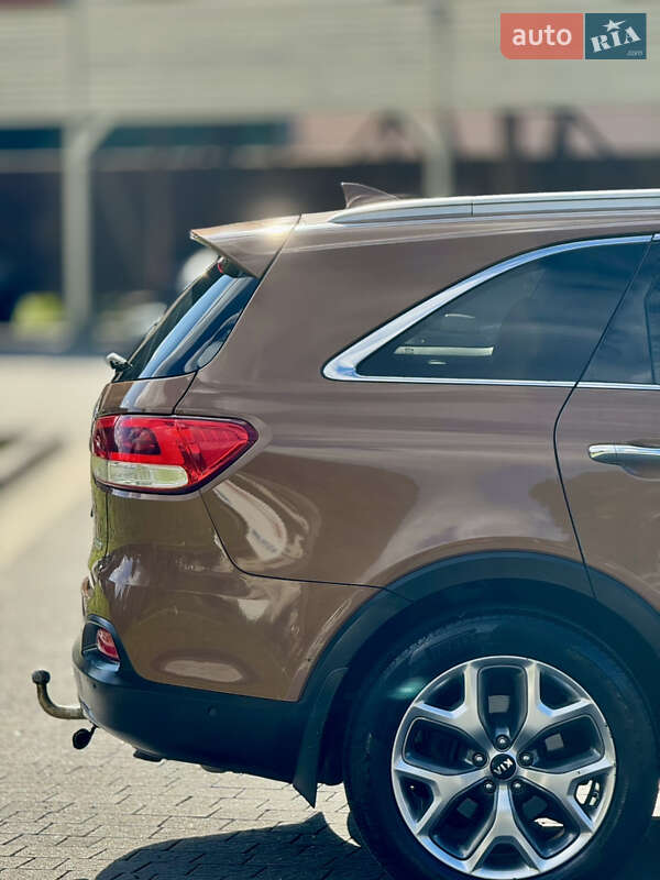 Внедорожник / Кроссовер Kia Sorento 2017 в Межгорье