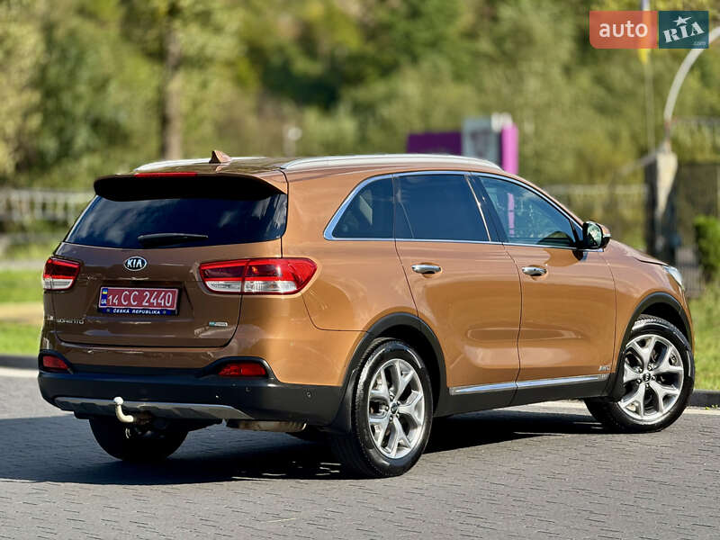 Внедорожник / Кроссовер Kia Sorento 2017 в Межгорье