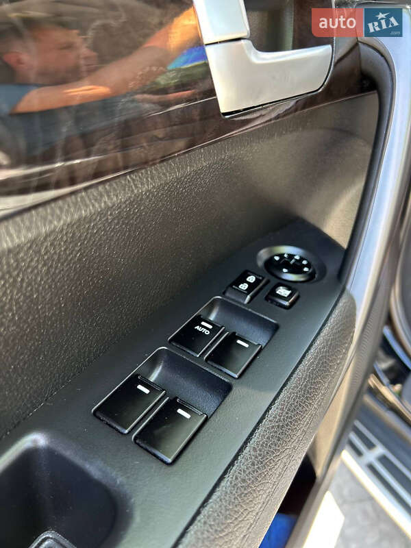 Позашляховик / Кросовер Kia Sorento 2014 в Дрогобичі