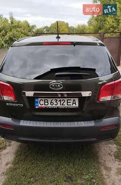 Внедорожник / Кроссовер Kia Sorento 2011 в 