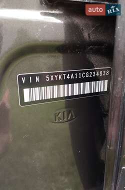 Внедорожник / Кроссовер Kia Sorento 2011 в 