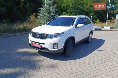 Внедорожник / Кроссовер Kia Sorento 2014 в Могилев-Подольске