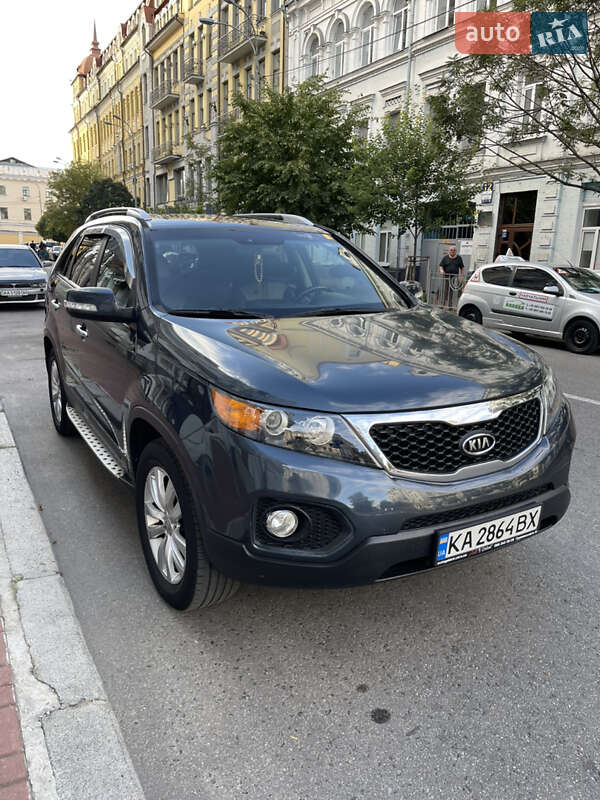 Позашляховик / Кросовер Kia Sorento 2011 в Києві