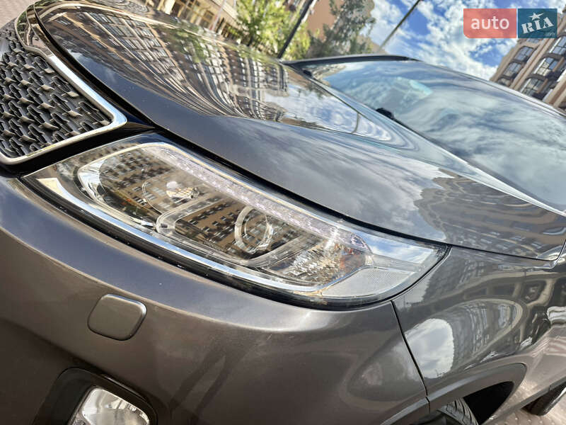 Позашляховик / Кросовер Kia Sorento 2014 в Києві фото 9 Позашляховик / Кросовер Kia Sorento 2014 в Києві