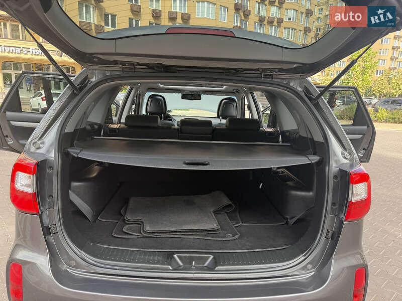 Позашляховик / Кросовер Kia Sorento 2014 в Києві фото 38 Позашляховик / Кросовер Kia Sorento 2014 в Києві