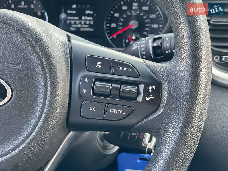 Позашляховик / Кросовер Kia Sorento 2016 в Одесі