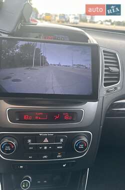 Внедорожник / Кроссовер Kia Sorento 2013 в 
