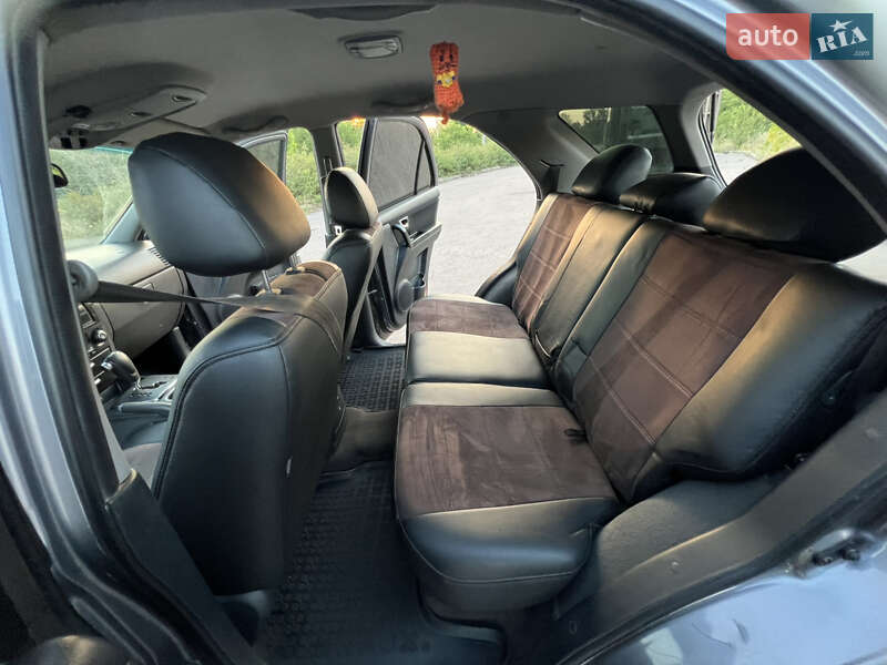 Внедорожник / Кроссовер Kia Sorento 2006 в Краматорске