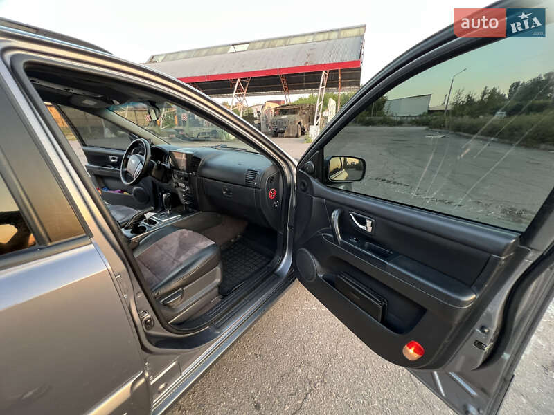 Внедорожник / Кроссовер Kia Sorento 2006 в Краматорске