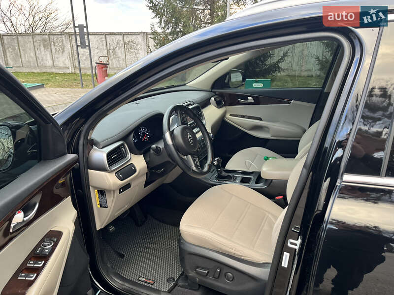 Внедорожник / Кроссовер Kia Sorento 2015 в Львове