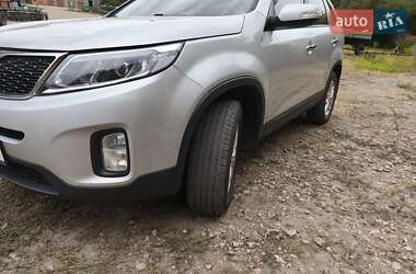 Позашляховик / Кросовер Kia Sorento 2013 в Миронівці