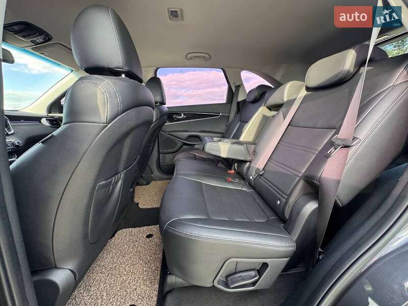 Внедорожник / Кроссовер Kia Sorento 2020 в Киеве