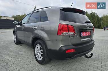 Внедорожник / Кроссовер Kia Sorento 2012 в 