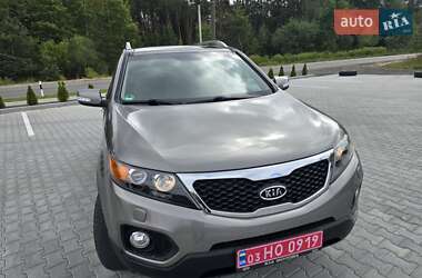 Внедорожник / Кроссовер Kia Sorento 2012 в 