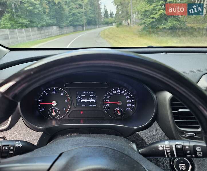 Внедорожник / Кроссовер Kia Sorento 2015 в Киеве