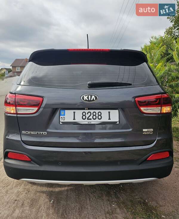 Внедорожник / Кроссовер Kia Sorento 2015 в Киеве