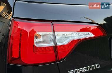 Внедорожник / Кроссовер Kia Sorento 2015 в 