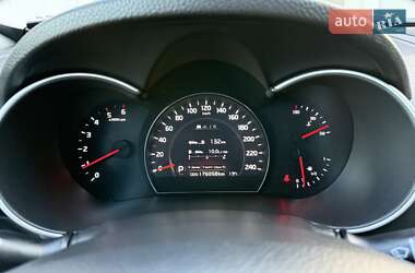 Внедорожник / Кроссовер Kia Sorento 2015 в 