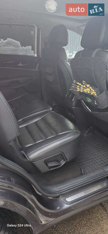Позашляховик / Кросовер Kia Sorento 2017 в Києві фото 19 Позашляховик / Кросовер Kia Sorento 2017 в Києві
