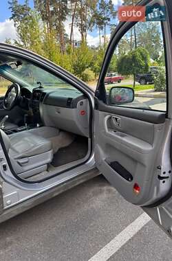 Внедорожник / Кроссовер Kia Sorento 2005 в 