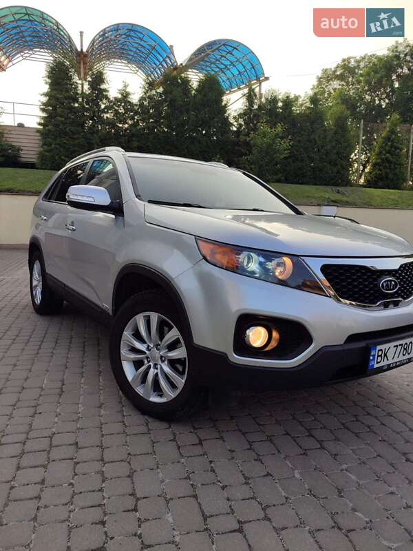Внедорожник / Кроссовер Kia Sorento 2011 в Остроге фото 2 Внедорожник / Кроссовер Kia Sorento 2011 в Остроге
