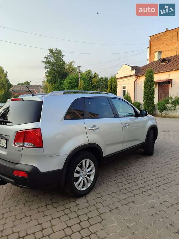 Внедорожник / Кроссовер Kia Sorento 2011 в Остроге фото 6 Внедорожник / Кроссовер Kia Sorento 2011 в Остроге