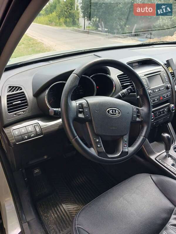 Позашляховик / Кросовер Kia Sorento 2012 в Ковелі