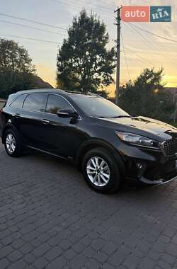 Внедорожник / Кроссовер Kia Sorento 2018 в 