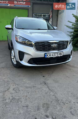 Внедорожник / Кроссовер Kia Sorento 2019 в 