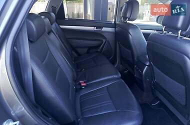 Внедорожник / Кроссовер Kia Sorento 2013 в 