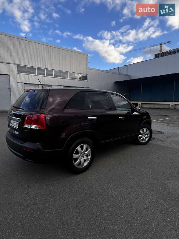 Позашляховик / Кросовер Kia Sorento 2012 в Києві