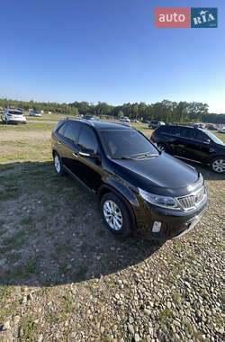 Внедорожник / Кроссовер Kia Sorento 2012 в 
