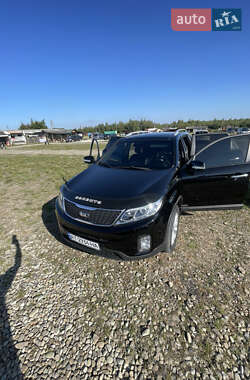 Внедорожник / Кроссовер Kia Sorento 2012 в 