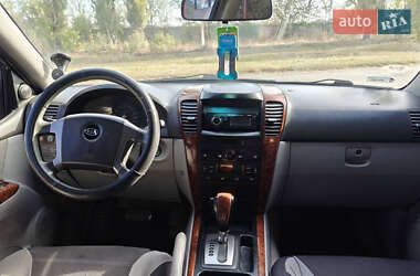 Внедорожник / Кроссовер Kia Sorento 2003 в 