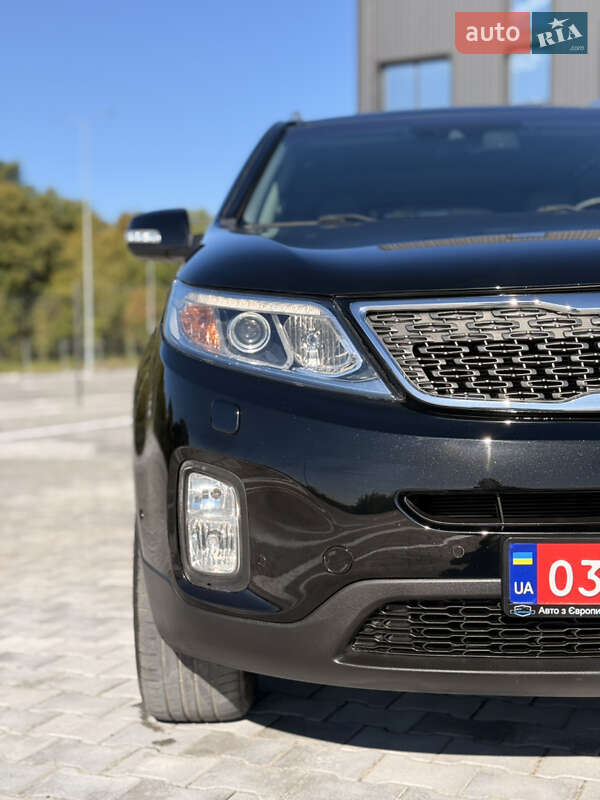 Внедорожник / Кроссовер Kia Sorento 2015 в Дубно